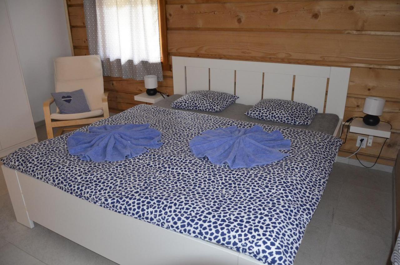 Apartmány u vlčích jam Petrowitz Exterior foto